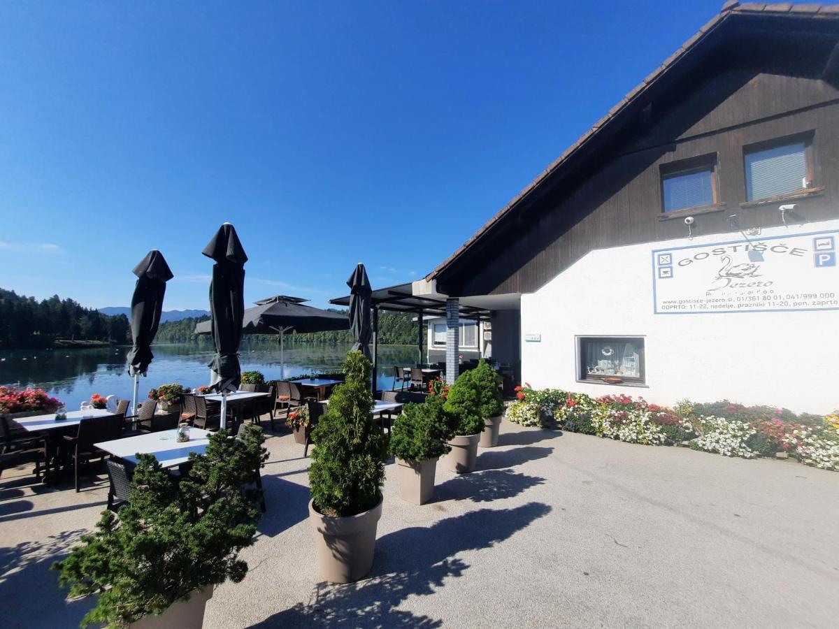 Bed and Breakfast Gostisce Jezero Медводе Екстер'єр фото